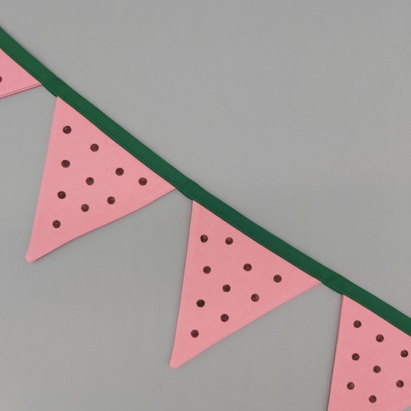 FABRIC GARLAND FLAG BUNTING, WATERMELON BUNTING, WALL DECORATION, PARTY DECOR - Picture 9 of 10